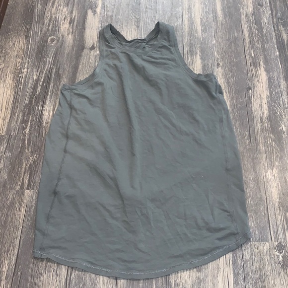lululemon athletica Tops - Lululemon all tied up tank top